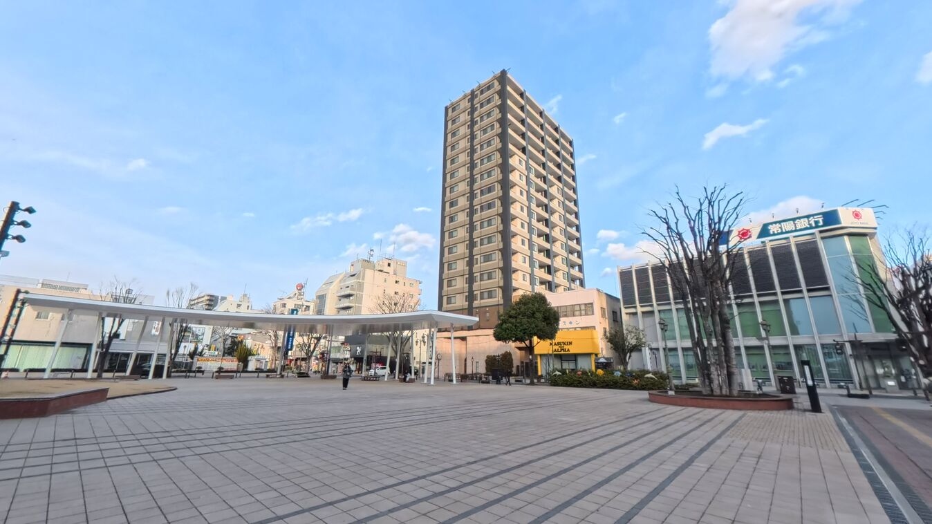 外観とまちなか広場