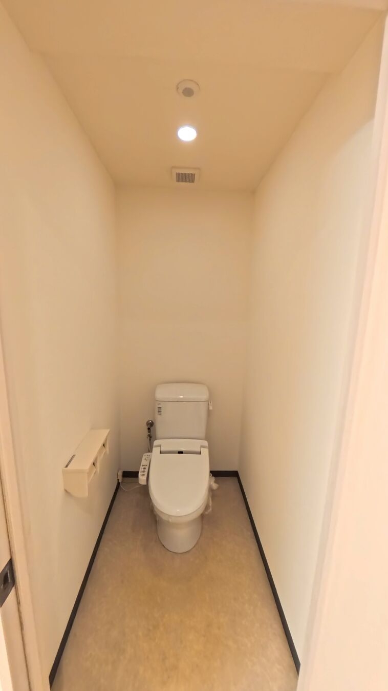 左右に配置されたトイレ